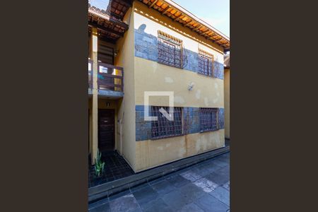 Casa de condomínio para alugar com 71m², 3 quartos e 1 vagaFachada