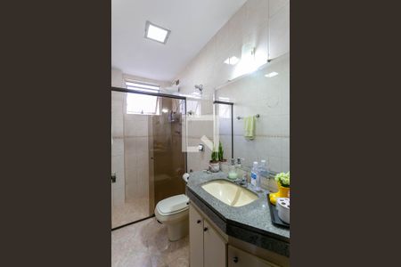 Apartamento para alugar com 120m², 2 quartos e 2 vagas Apartamento para alugar com 120m², 2 quartos e 2 vagasBanheiro
