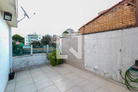 Apartamento para alugar com 120m², 2 quartos e 2 vagas Apartamento para alugar com 120m², 2 quartos e 2 vagasÁrea Externa
