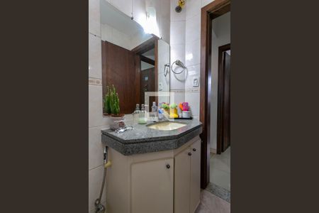 Apartamento para alugar com 120m², 2 quartos e 2 vagas Apartamento para alugar com 120m², 2 quartos e 2 vagasBanheiro