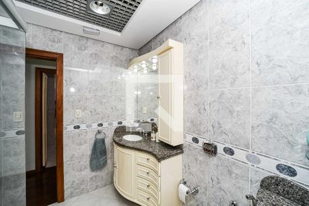 Casa à venda com 234m², 4 quartos e 2 vagas Casa à venda com 234m², 4 quartos e 2 vagasBanheiro 2