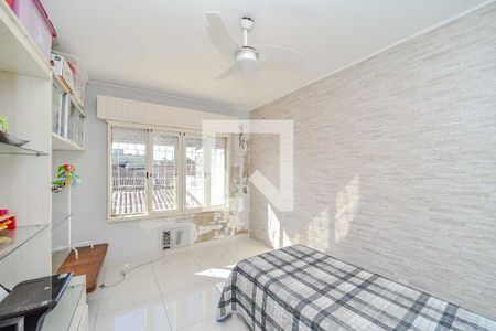 Casa à venda com 234m², 4 quartos e 2 vagas Casa à venda com 234m², 4 quartos e 2 vagasQuarto 2