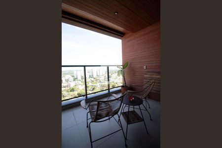 Varanda de apartamento à venda com 2 quartos, 60m² em Vila Madalena, São Paulo