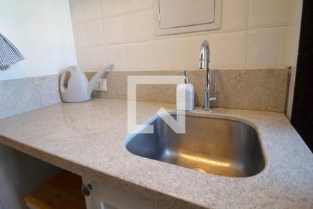 Apartamento à venda com 60m², 2 quartos e 1 vagaÁrea de serviço