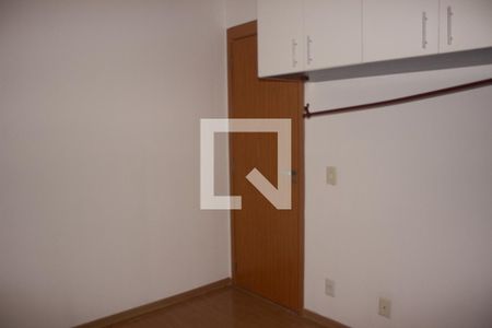 Sala de apartamento à venda com 2 quartos, 60m² em Chacaras Reunidas Santa Terezinha, Contagem