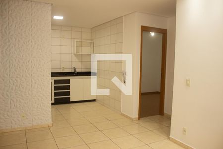 Cozinha  de apartamento para alugar com 2 quartos, 60m² em Chacaras Reunidas Santa Terezinha, Contagem