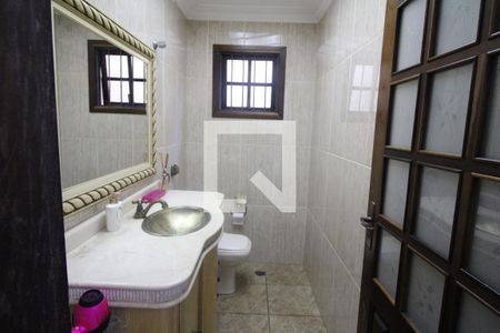 Casa à venda com 150m², 3 quartos e 2 vagasLavabo