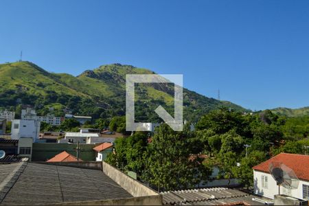 Apartamento à venda com 65m², 2 quartos e 1 vaga Apartamento à venda com 65m², 2 quartos e 1 vagaVista da Área de Serviço