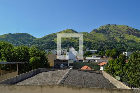 Apartamento à venda com 65m², 2 quartos e 1 vaga Apartamento à venda com 65m², 2 quartos e 1 vagaVista da Área de Serviço
