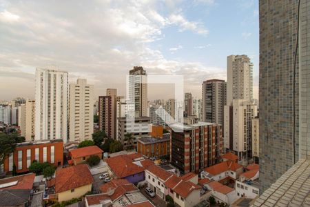 Sala - Vista  de apartamento para alugar com 2 quartos, 86m² em Vila Mariana, São Paulo