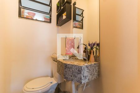 Lavabo de casa de condomínio para alugar com 2 quartos, 78m² em Jardim Santa Helena, Poá