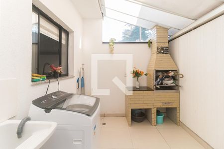 Casa de condomínio para alugar com 78m², 2 quartos e 1 vagaÁrea de Serviço/Churrasqueira