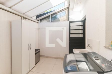 Casa de condomínio para alugar com 78m², 2 quartos e 1 vagaÁrea de Serviço/Churrasqueira