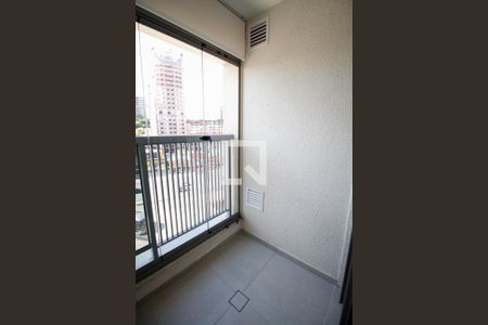 Varanda de kitnet/studio para alugar com 1 quarto, 26m² em Sumarezinho, São Paulo