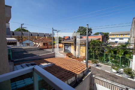 Casa para alugar com 69m², 3 quartos e 2 vagas Casa para alugar com 69m², 3 quartos e 2 vagasQuarto 2 / Varanda