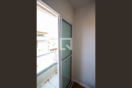 Casa para alugar com 69m², 3 quartos e 2 vagas Casa para alugar com 69m², 3 quartos e 2 vagasQuarto 2 / Varanda