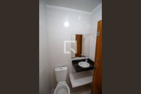 Casa para alugar com 69m², 3 quartos e 2 vagas Casa para alugar com 69m², 3 quartos e 2 vagasBanheiro 1