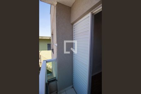 Casa para alugar com 69m², 3 quartos e 2 vagas Casa para alugar com 69m², 3 quartos e 2 vagasQuarto 2 / Varanda