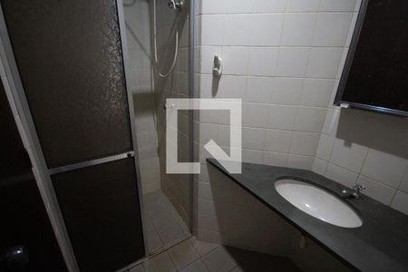Banheiro da Suíte de apartamento para alugar com 1 quarto, 50m² em Vila Amelia, Ribeirão Preto