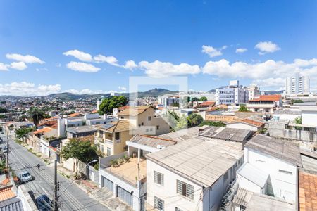 Vista da Varanda da Sala de apartamento à venda com 3 quartos, 80m² em Sagrada Família, Belo Horizonte