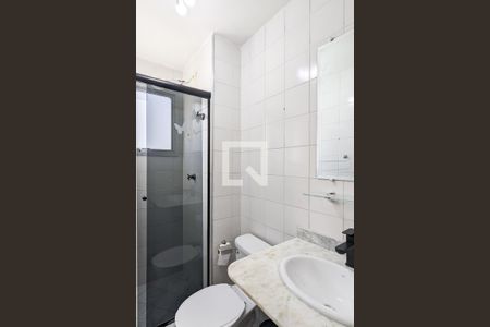 Apartamento à venda com 80m², 3 quartos e 1 vaga Apartamento à venda com 80m², 3 quartos e 1 vagaBanheiro da suíte