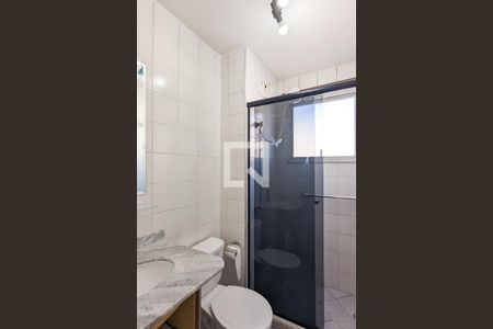 Apartamento à venda com 80m², 3 quartos e 1 vaga Apartamento à venda com 80m², 3 quartos e 1 vagaBanheiro