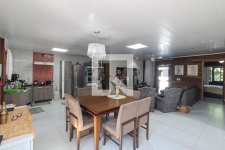 Sala/Cozinha de casa para alugar com 4 quartos, 250m² em São José, Canoas