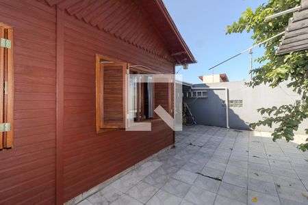 Casa à venda com 250m², 4 quartos e 4 vagas Casa à venda com 250m², 4 quartos e 4 vagasQuintal