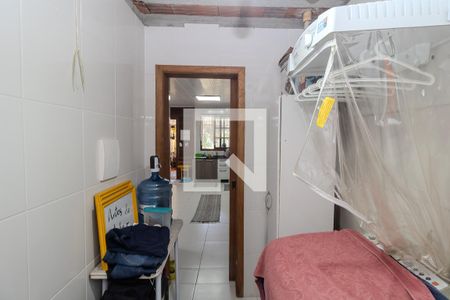 Casa à venda com 250m², 4 quartos e 4 vagas Casa à venda com 250m², 4 quartos e 4 vagasÁrea de Serviço