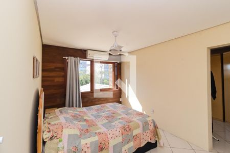 Casa à venda com 250m², 4 quartos e 4 vagas Casa à venda com 250m², 4 quartos e 4 vagasQuarto Suíte 2