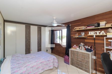 Casa à venda com 250m², 4 quartos e 4 vagas Casa à venda com 250m², 4 quartos e 4 vagasQuarto Suite 1