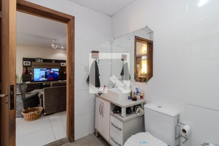 Casa à venda com 250m², 4 quartos e 4 vagas Casa à venda com 250m², 4 quartos e 4 vagasBanheiro