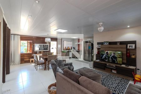 Sala/Cozinha de casa para alugar com 4 quartos, 250m² em São José, Canoas