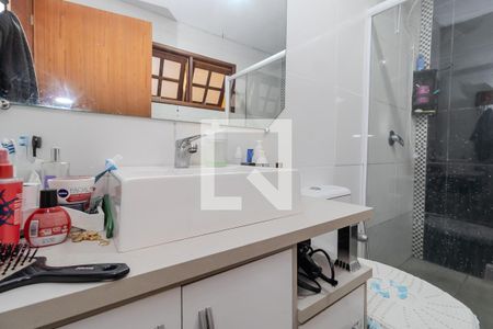 Casa à venda com 250m², 4 quartos e 4 vagas Casa à venda com 250m², 4 quartos e 4 vagasBanheiro