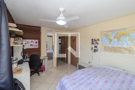 Casa à venda com 250m², 4 quartos e 4 vagas Casa à venda com 250m², 4 quartos e 4 vagasQuarto Suite 1