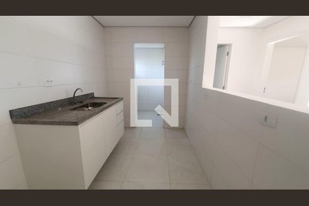 Cozinha de apartamento para alugar com 1 quarto, 49m² em Santa Cecília, Paulínia