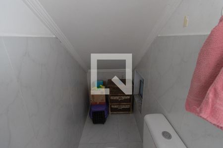 Lavabo de casa de condomínio à venda com 2 quartos, 72m² em Vila Nilo, São Paulo