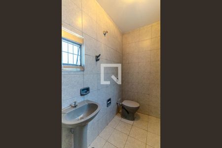 Casa à venda com 533m², 4 quartos e 4 vagasLavabo 2