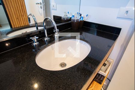 Apartamento para alugar com 45m², 2 quartos e 1 vaga Apartamento para alugar com 45m², 2 quartos e 1 vagaBanheiro