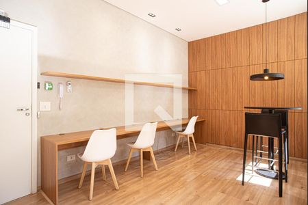 Apartamento para alugar com 45m², 2 quartos e 1 vaga Apartamento para alugar com 45m², 2 quartos e 1 vagaÁrea comum - Coworking