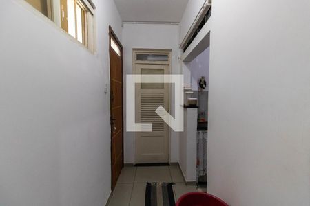 Apartamento à venda com 88m², 2 quartos e sem vaga Apartamento à venda com 88m², 2 quartos e sem vagaCorredor