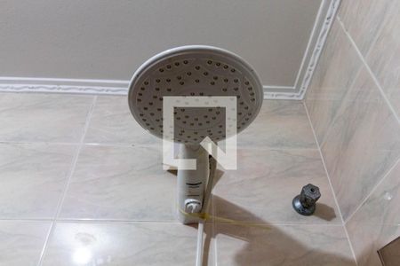 Casa à venda com 395m², 6 quartos e 4 vagas Casa à venda com 395m², 6 quartos e 4 vagasChuveiro