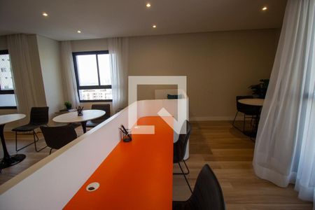 Apartamento à venda com 32m², 1 quarto e sem vagaÁrea comum - Multiuso