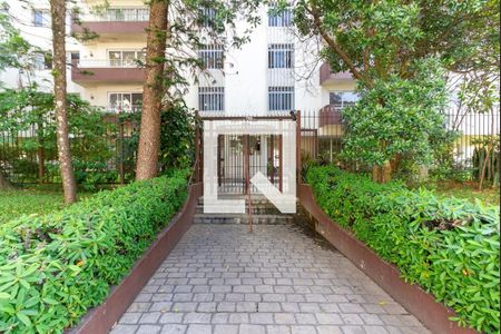 Apartamento para alugar com 130m², 3 quartos e 2 vagas Apartamento para alugar com 130m², 3 quartos e 2 vagasEntrada