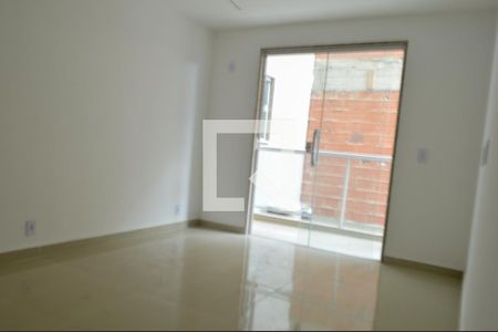 Sala de apartamento para alugar com 2 quartos, 66m² em Taquara, Rio de Janeiro