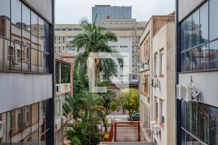 Vista Quarto 1 de apartamento à venda com 3 quartos, 83m² em Menino Deus, Porto Alegre