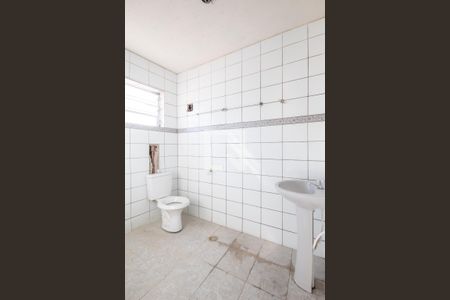 Banheiro de casa para alugar com 1 quarto, 34m² em Padroeira, Osasco