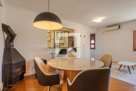 Sala de apartamento para alugar com 3 quartos, 120m² em Petrópolis, Porto Alegre