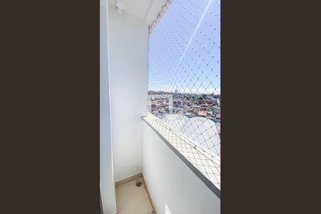 Varanda da Sala de apartamento para alugar com 3 quartos, 57m² em Vila Luzita, Santo André