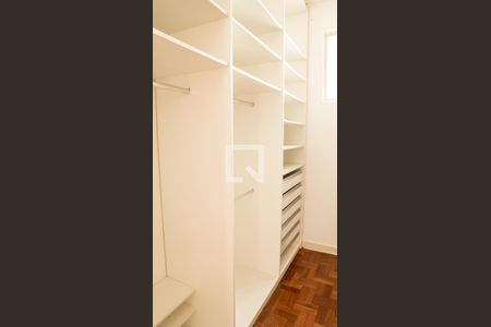 Closet de apartamento à venda com 4 quartos, 243m² em Santa Cecília, São Paulo